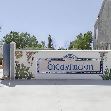 Holiday home Casa Grande Con Piscina Familias